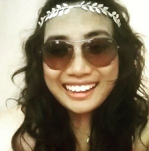 Meet your Posher, Mia